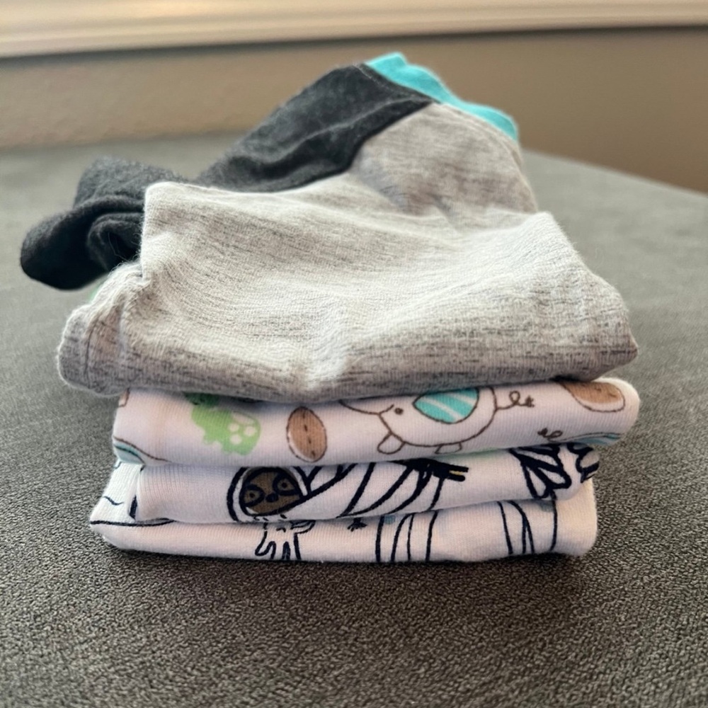 BUNDLE - Short sleeve onesie - GUC - 3 month
